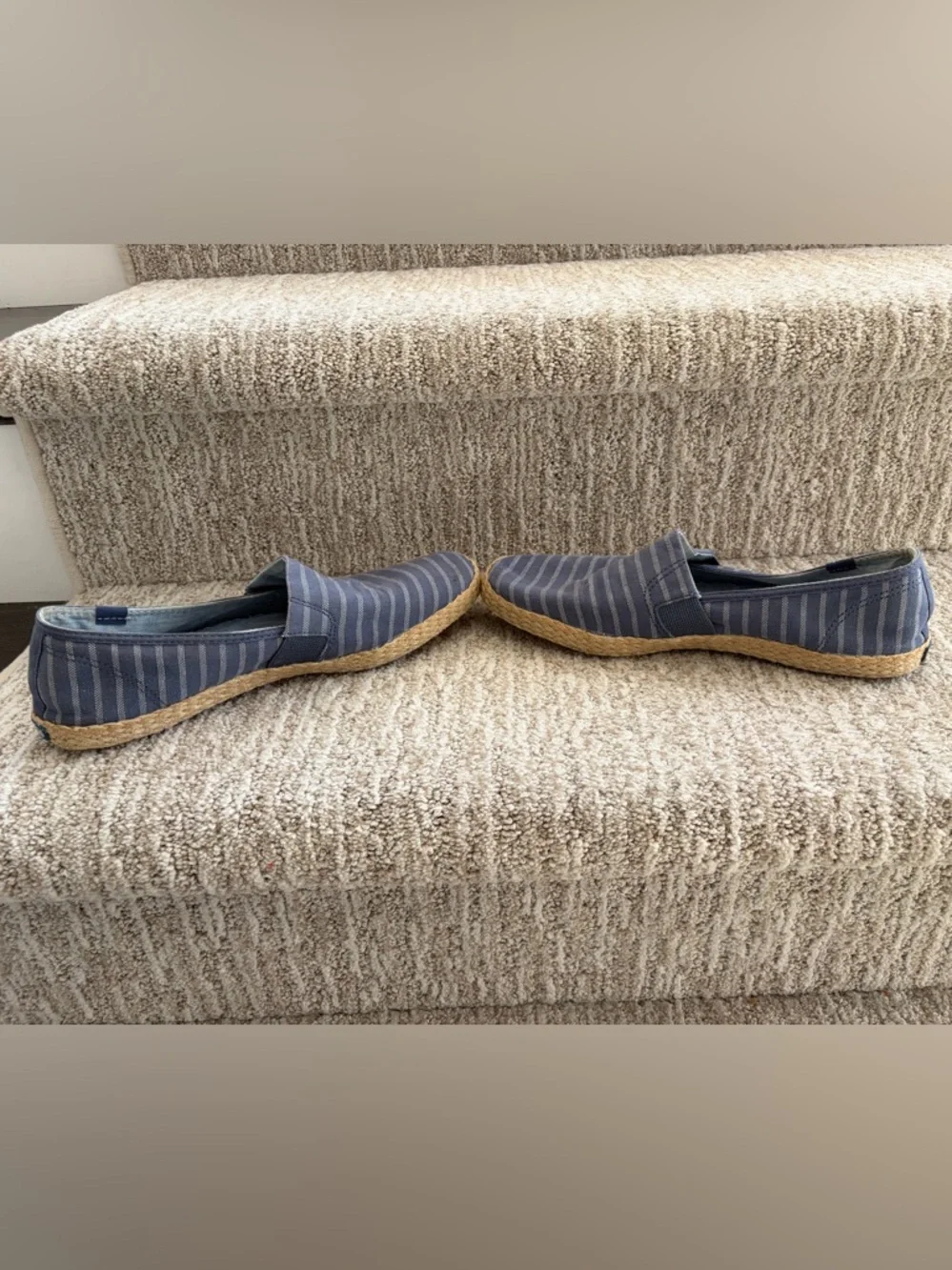 Keds Women's Chillax A-Line Blue Striped Espadrille Sneakers. Size 11